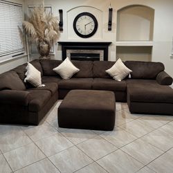 FREE DELIVERY Large Brown Sectional Sofa + Ottoman — Seats 6+