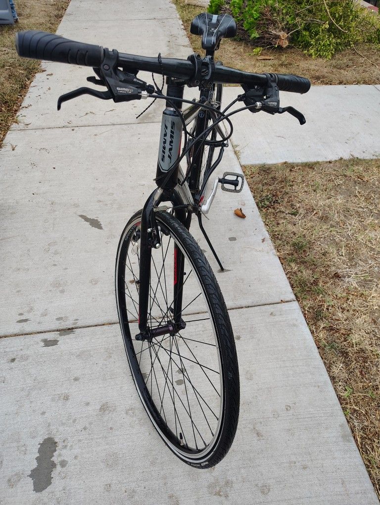 Jamis Trail XR Hybrid Bike