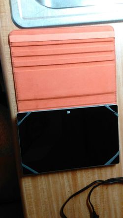 12. In. Or 11. Inch tablet Windows good condition