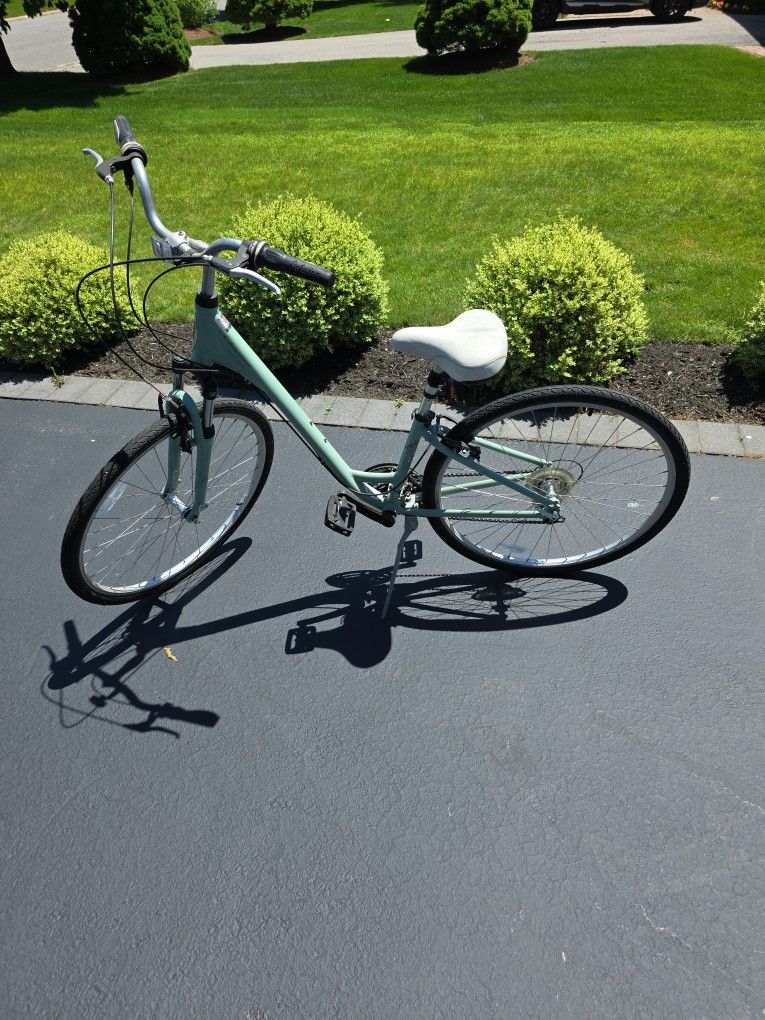 Schwinn Womens Bike