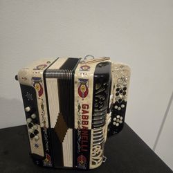 ACORDEON GABANELLI 5 REGISTROS EN TONO DE FA
