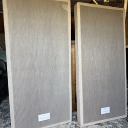 SET OF 2 SPRING BOXES IN EXCELLENT CONDITION ***TEMPUR PEDIC***