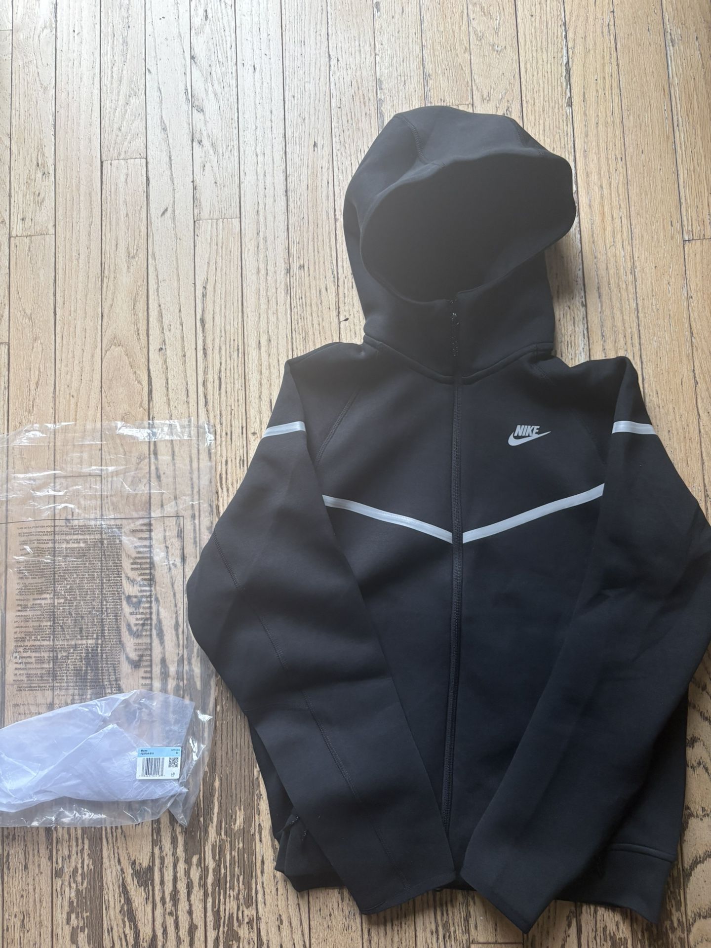 Black Nike Tech Tracksuit