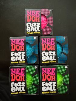 Needoh Fuzz Ball Flower Power