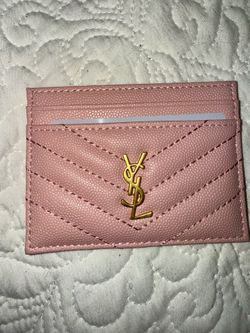 Women’s pink cardholder