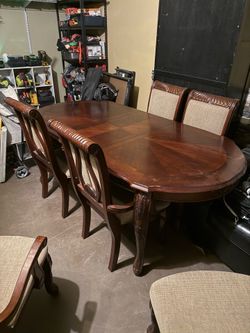 Dinning Table