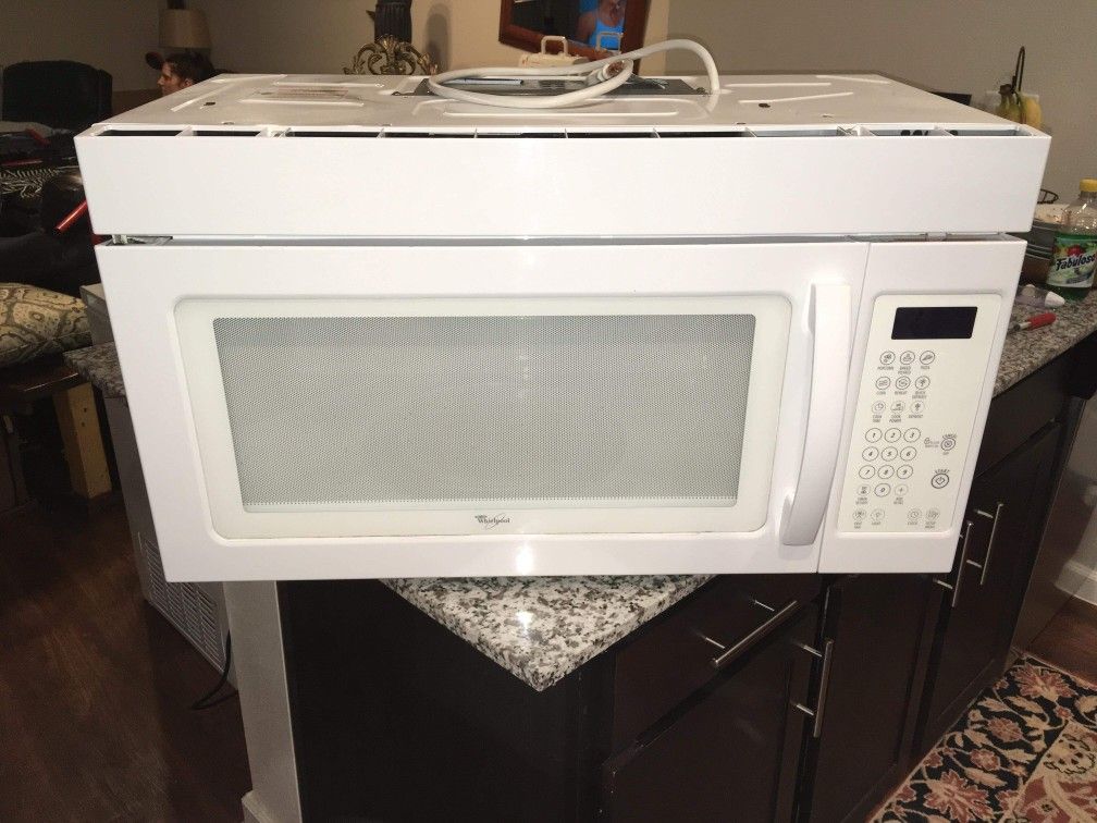 Whirlpool Overhead Microwave for Sale in Spring, TX - OfferUp