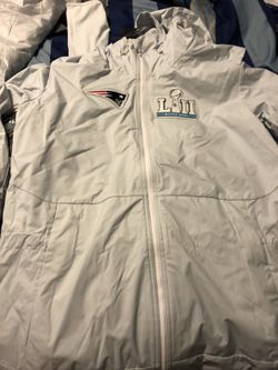 Barnd new jackets Eagles and Patriots