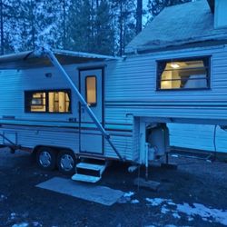 1987 Kit Companion 5th Wheel