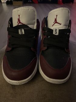 Mexican woman’s dunks SIZE 7