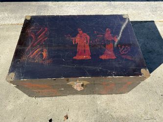 Vintage Asian Lacquered Chest