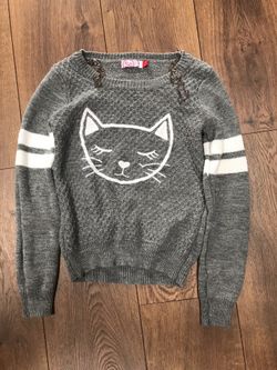 SO girls sweater size 10