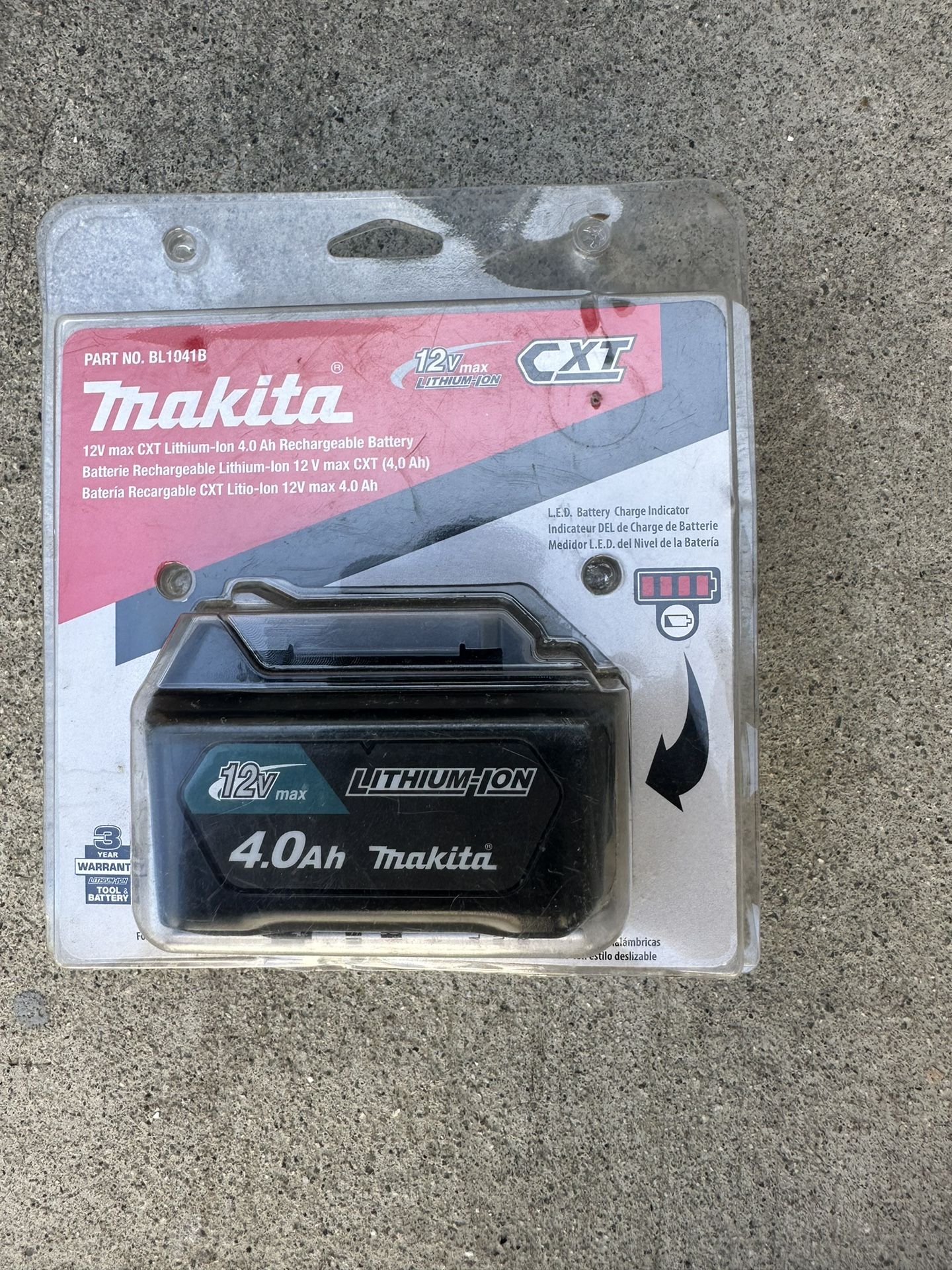 BaterĂa Makita