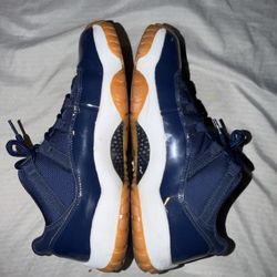 Air Jordan 11 Retro Low  "Midnight Navy/Gum Size 10