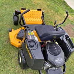 Cub Cadet Zero Turn Mower RZT 54" | CAN DELIVER!!!