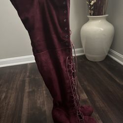 Knee high Boots 
