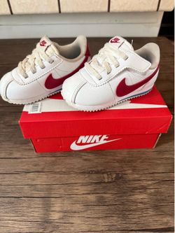 Nike Cortez (Size 7C)