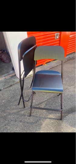 Breakfast bar chairs