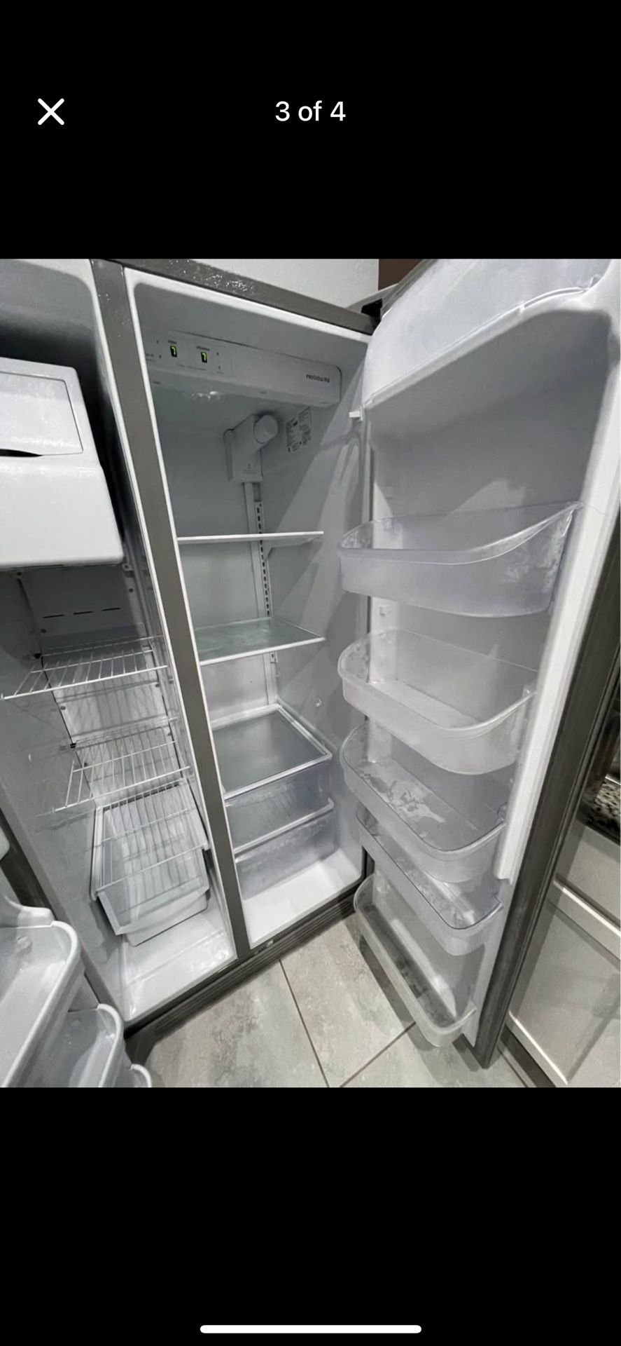 Frigidaire Fridge 