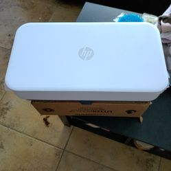 White HP Tango Portable Printer. MOVING SALE!  Must Go NOW!!