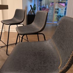 Set Of 3 Counter Height Bar Stools