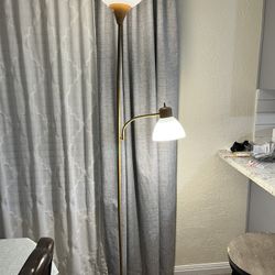 Floor Lamp with Reading Light – Good Condition 