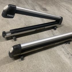 Thule Ski/ snowboard Racks