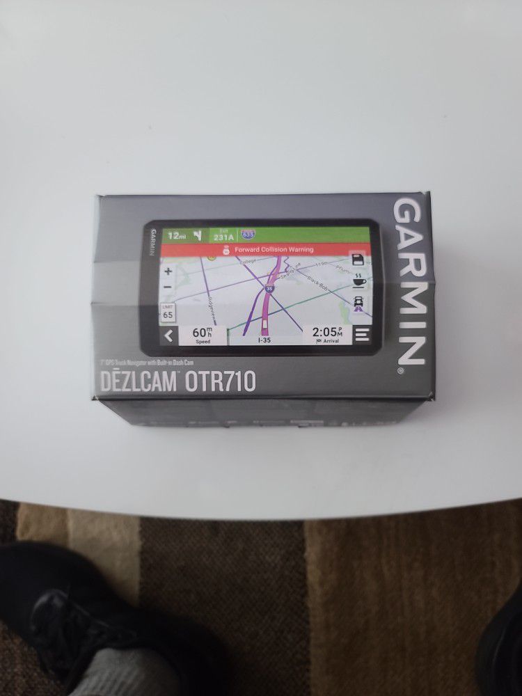 Garmin DEZL OTR710  GPS FOR TRUCKERS