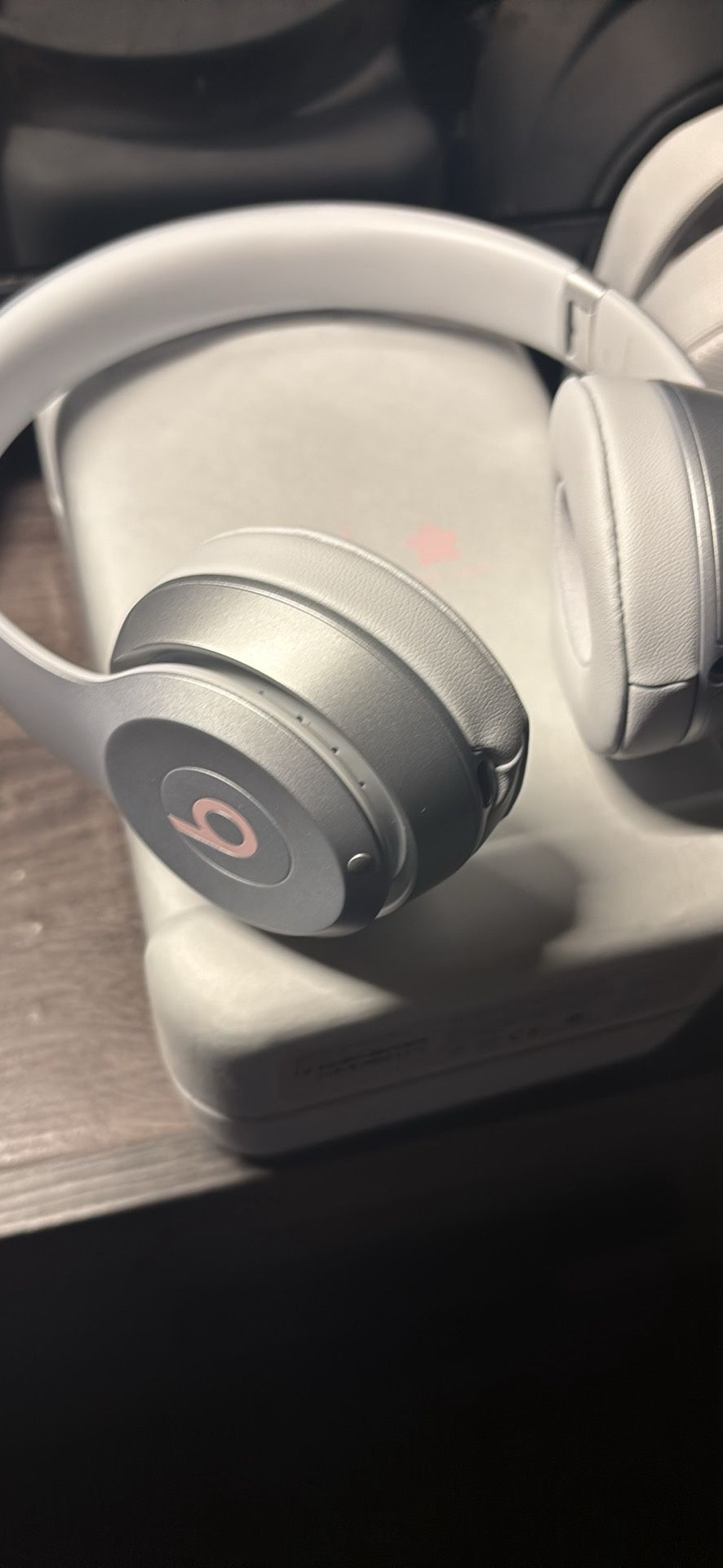 Sandy liang Limited Edition Beats Solo 4