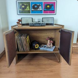 MCM Faux Wood Laminate Record Player Credenza MCM Bar Media Stand