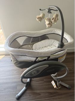 Greco Bassinet Gently Used