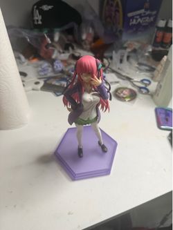 Nino  Nakano figurine Quintuplet