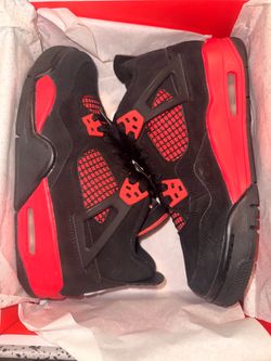 Jordan 4s