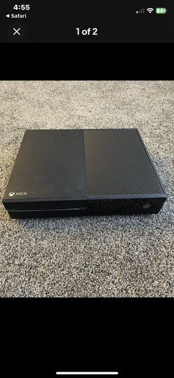 Xbox One No Power Cord Works Great With One Controller And 2 Games And HDMI Cable 