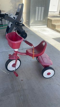 Radio Flyer toddler bike