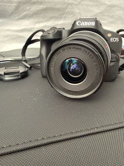 Canon EOS  R50 Camera with RF-S 18-45mm Lens