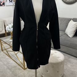 Bodycon fitting dress