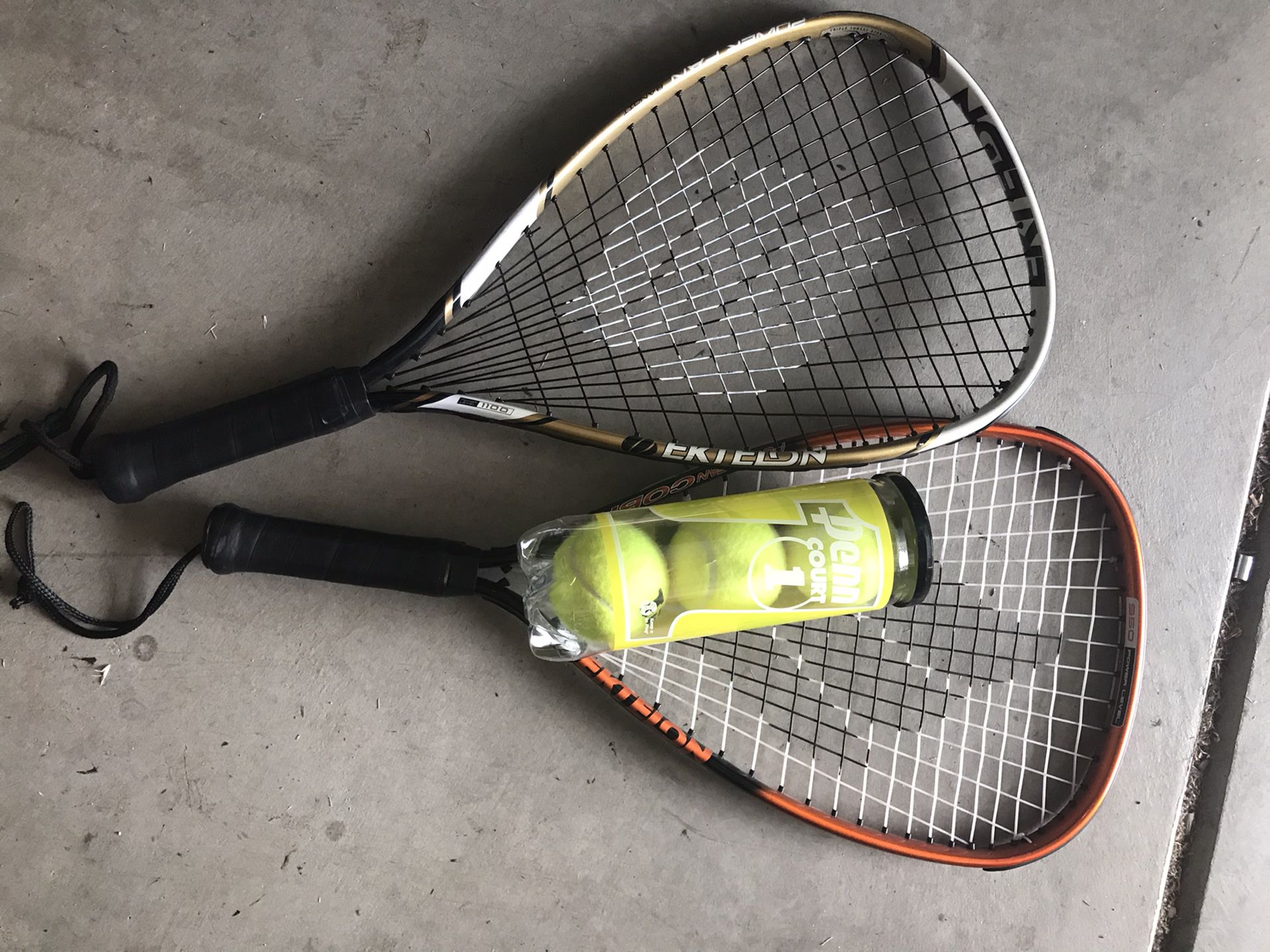 Ektelon Tennis Rackets w/ balls