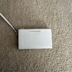 Michael Kors Wrist Wallet  