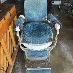 Koren Antique Barber Chair