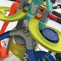 Kids Racing You    With Two Cars 