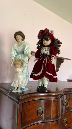 Collectible Dolls