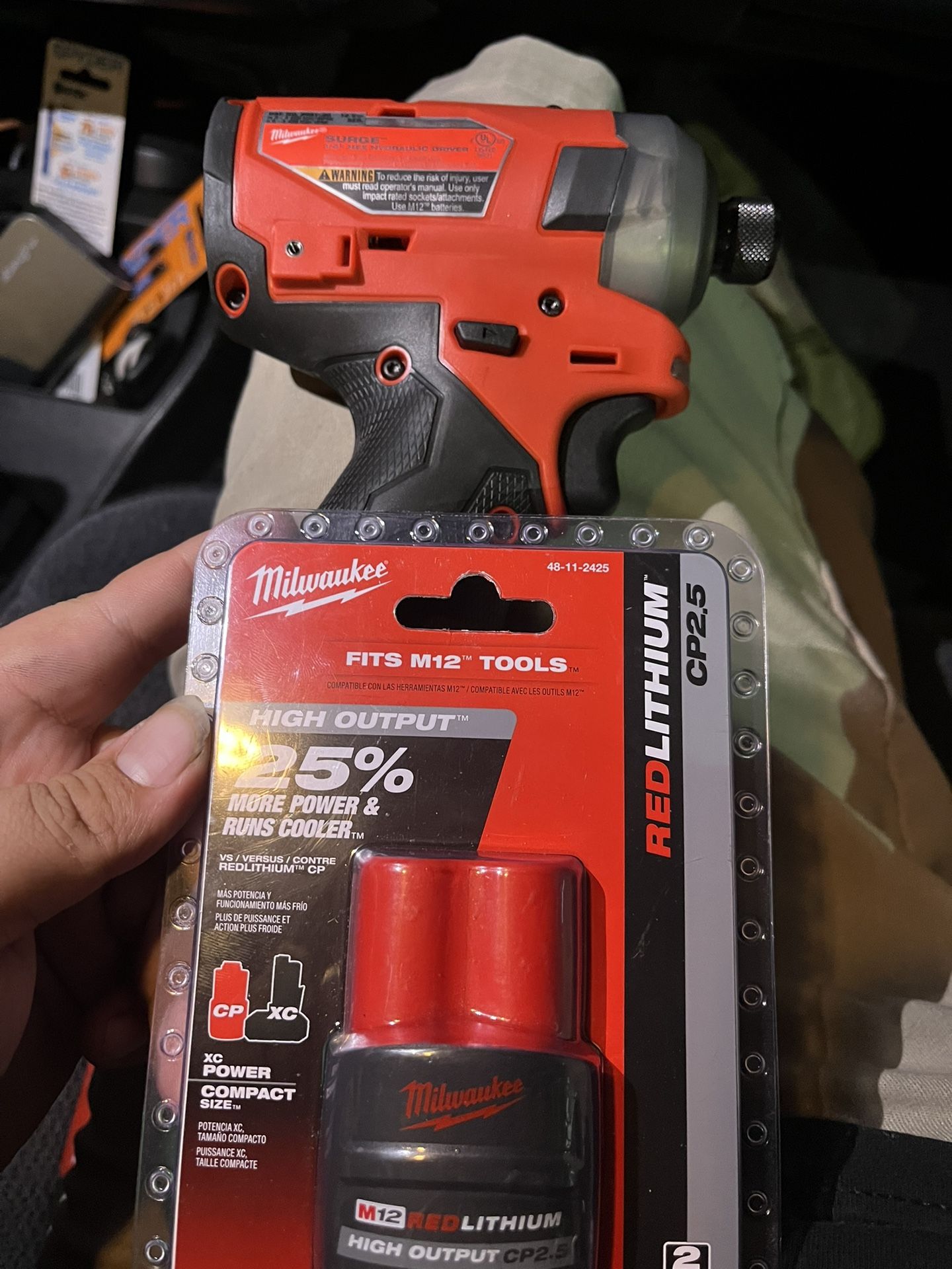 Milwaukee Surge And High Output 2.5 Battery