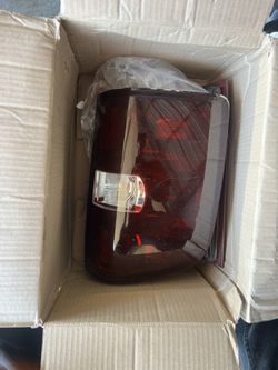 Headlight and Tailight 2008-2011