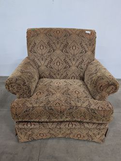 Traditional Upholstered Paisley Pattern Armchair