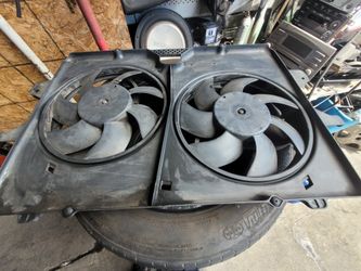 OEM Radiator/condenser Fan For 2008 To 2011 Mercury Mariner 3.0, 2008 To 2012 Ford Escape 3.0