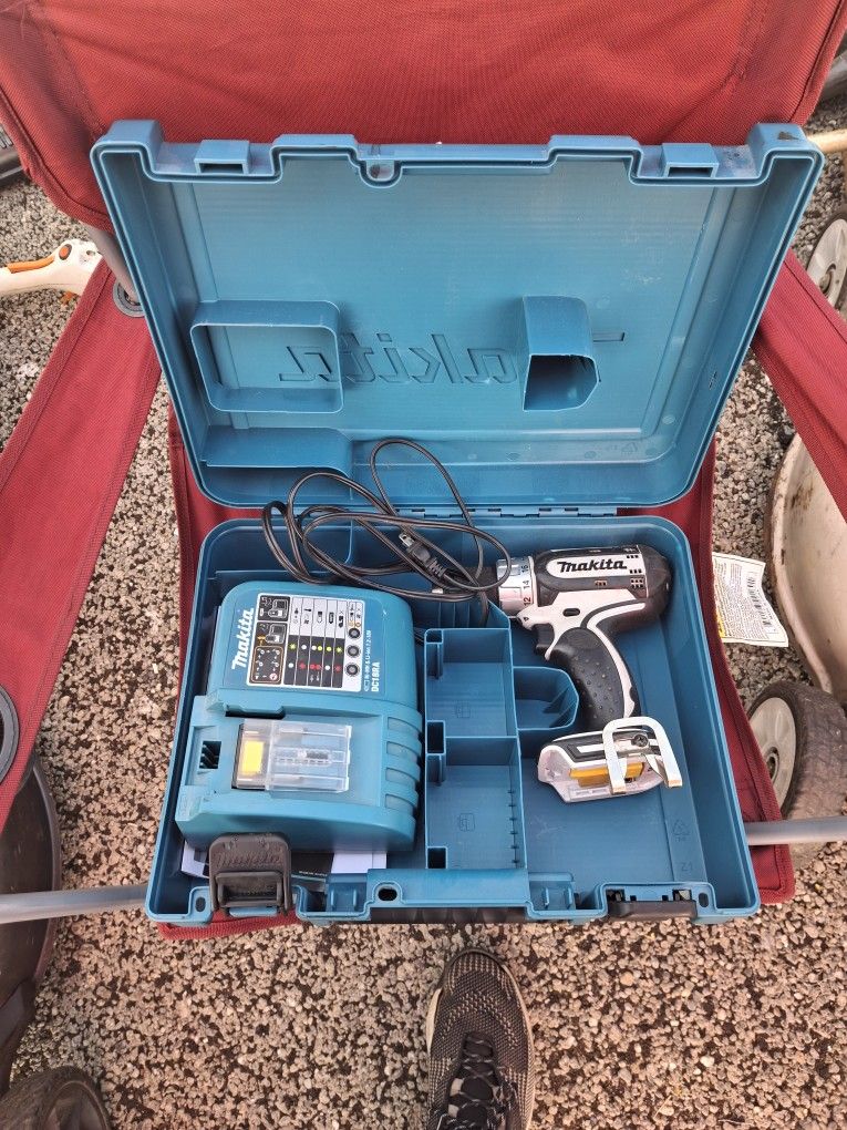 Makita 18v Drill Set 