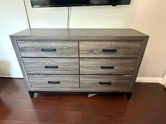 6 Drawer Dresser
