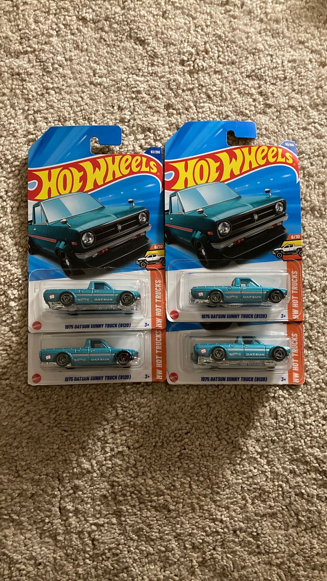 Hot Wheels Basic Datsun Sunny Truck (B120)