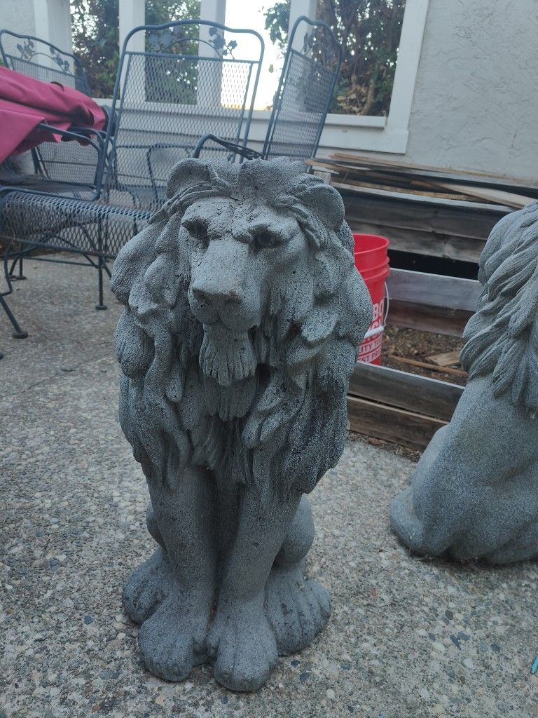 2 Cement Lion Statues